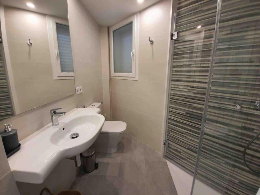 Apartamento Piso Nuevo, Centrico A 5 Min De La Playa Cadaqués Exterior foto